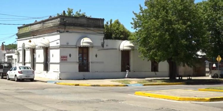 Vecinos y empresarios de San Carlos rechazan instalación de refugio del Mides en el centro de la ciudad