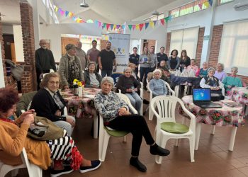 Charla de prevención de estafas a adultos mayores