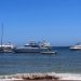 Lancha con siete tripulantes volcó frente a la escollera de Punta del Este