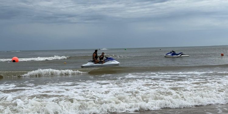 Prefectura Naval mantiene operativo de búsqueda de un hombre desaparecido tras salir en moto de agua desde Solanas