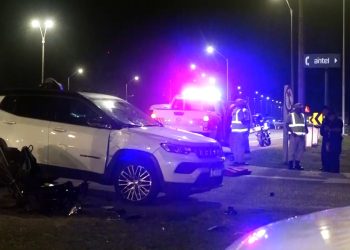 Motociclista resultó gravemente herido tras colisión con un automóvil en la rotonda de Solanas