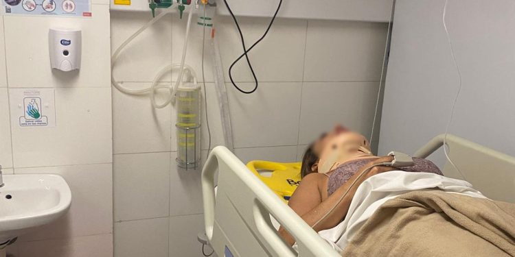 Parlante cayó en la cabeza de una mujer que terminó hospitalizada: evalúan responsabilidades legales