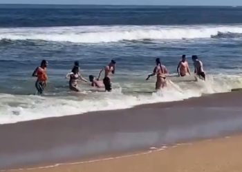 Martín Demichelis y sus hijos fueron rescatados por guardavidas en una playa de José Ignacio
