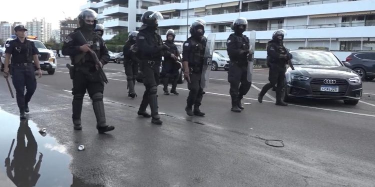 Año Nuevo y Navidad: operativos de seguridad dejaron detenidos por desorden y la recuperación de un vehículo hurtado