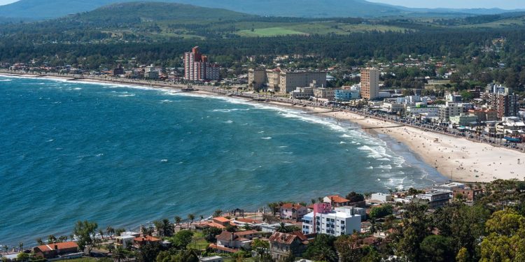 Piriápolis: preocupa la baja rentabilidad y la informalidad en el sector turístico