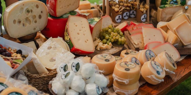 Punta del Este se prepara para una fiesta de sabores: vuelve el Festival Pan y Queso con homenaje a dos clásicos uruguayos