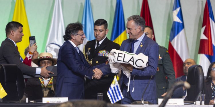 Orsi asumió la presidencia de CELAC y busca incidir desde América Latina y el Caribe en la paz