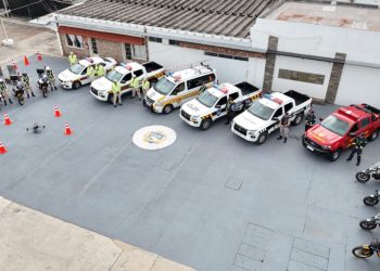 Comienzo de semana de turismo: Policía Nacional despliega amplio operativo