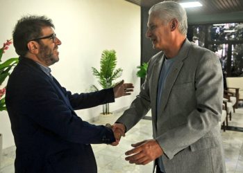 Presidente de Cuba agradeció apoyo de la delegación del F.A. encabezada por Pereira que llegó a la Isla