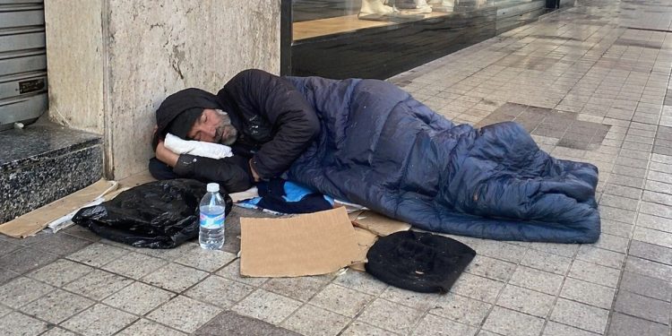 Alcalde de Punta del Este admite crecimiento exponencial de gente en situación de calle, pide trabajar en conjunto y delimita responsabilidades