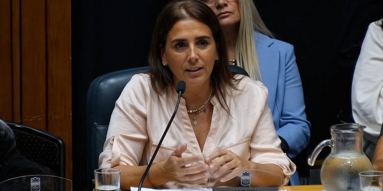 Edila Andrea Vicentino (PN) dijo que medidas para atender situación de calle fueron para “rendir cuentas” en la interna del Frente Amplio