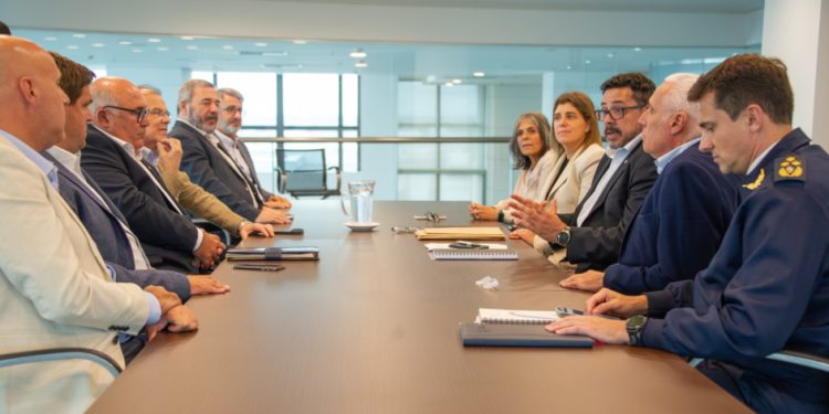 Gobierno lanza ambicioso plan de 250 millones de dólares para transformar barrios vulnerables