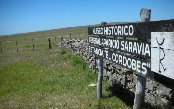 Blancos salen al rescate de la emblemática estancia de Saravia; senador Da Silva organiza un remate para el que donó un caballo