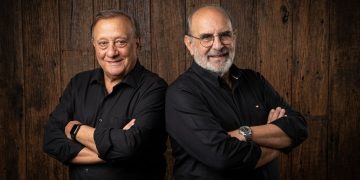 «Dos Buenos Tipos» fotografías que reviven la memoria de Punta del Este