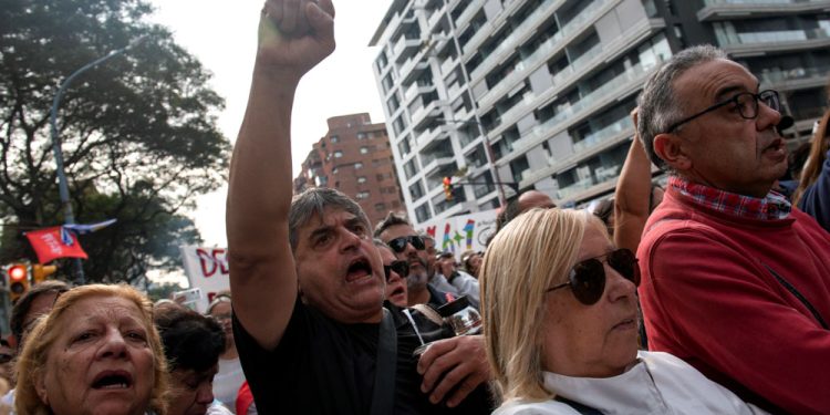 Pit-Cnt prepara 1° de mayo “antiimperialista”; insistirá en gravamen de 1% a más ricos, reducción de jornada laboral y cambios en seguridad social