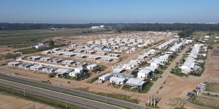 Apuesta a la seguridad: Abella firma comodato con Ministerio del Interior para Comisaría en Kennedy