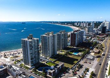 Punta del Este recibe congreso internacional de jóvenes empresarios; se busca posicionar a Uruguay como hub logístico