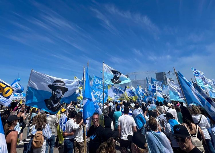 Blancos desembarcan en San José para dar inicio a gira recorrida por distintos departamentos