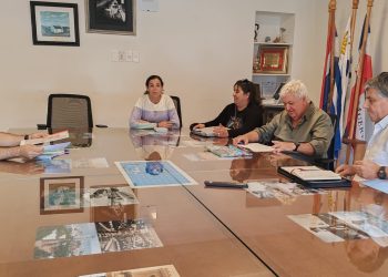 Carballal se reunió con delegados de artesanos y les informó que proyecto será informado a todos