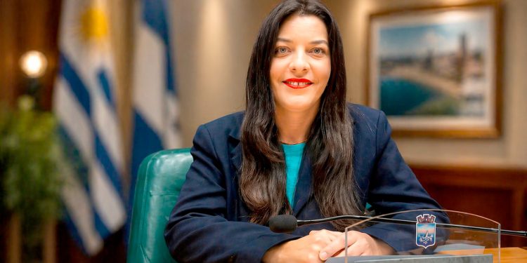 Reclaman soluciones por calles deterioradas, animales sueltos y falta de transporte en zonas de Piriápolis