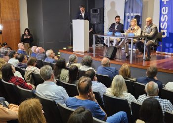 Maldonado se posiciona como polo médico: histórico acuerdo entre ASSE y Facultad de Medicina impulsa la formación de profesionales en los últimos años de carrera