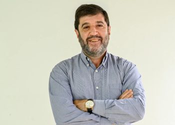 Frente Amplio comienza gira por todo el país para dialogar con militantes