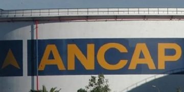 ANCAP trabaja en la reparación de un oleoducto tras detectar una pérdida controlada en Maldonado