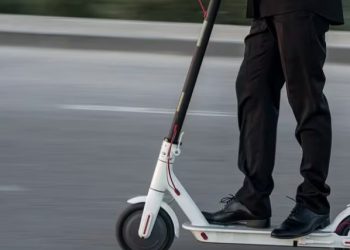 Monopatines eléctricos: Congreso de Intendentes y Unasev coordinan agenda sobre gestión vehicular