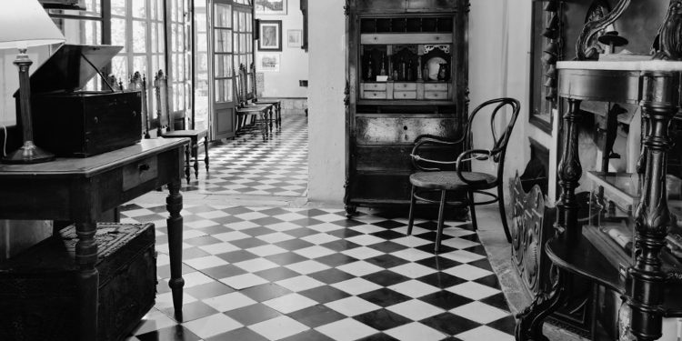 El arte en su esencia; muestra “Blanco y Negro” en el Museo Mazzoni