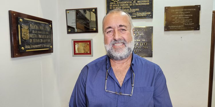 Edil Leonardo Olivera exhortó a cuidar la cuenca de la Laguna del Sauce