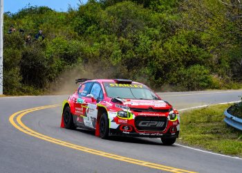 Rodrigo Zeballos se mantiene en la pelea por el campeonato tras un exigente Rally en Villa Carlos Paz
