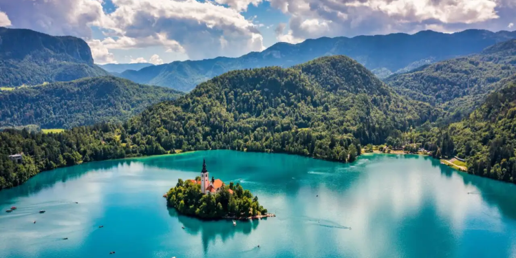 Europa secreta: los 10 destinos que serán tendencia en 2026 para escapar del turismo masivo