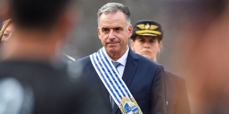 Orsi manifestó preocupación por su baja aprobación en las últimas encuestas y dijo que “algo no está saliendo bien”