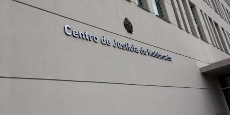 Formalizaron por encubrimiento al detenido por el crimen de la mujer hallada en una heladera