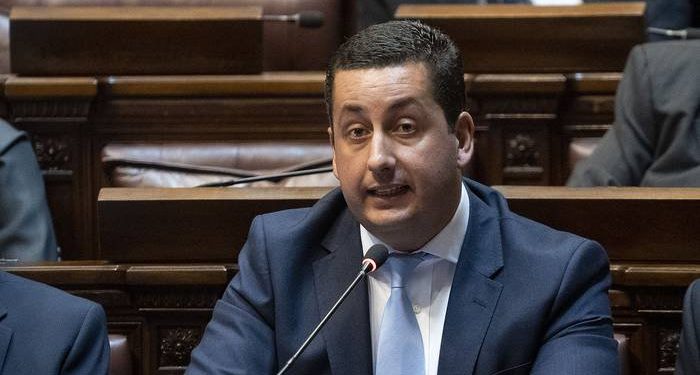 Proyecto de ley de Diego Echeverría busca mayor transparencia en la Jutep