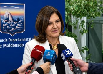 “Toda una vida”: Soledad Laguarda se retira de la Intendencia tras 37 años de carrera