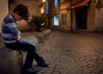 Niño encontrado solo en la calle en Rivera, está en buen estado al amparo del INAU