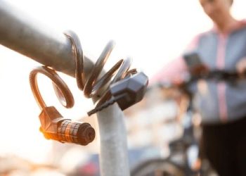 Un niño de 12 años y dos adolescentes participaron del robo de bicicletas en Piriápolis