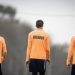 Llegó el capitán de la selección y el lunes está previsto que Marcelo Bielsa confirme a los convocados para el Mundial