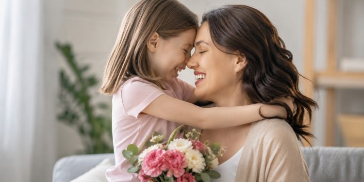 “El amor más eterno”: Grupo Portada homenajea a las madres en su día