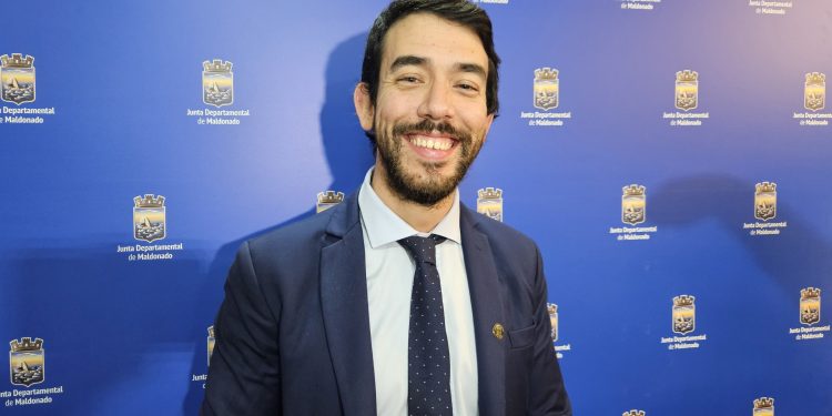 Presupuesto de la Junta Departamental: “Ni de este lado hay una aplanadora ni del otro lado un palo en la rueda”