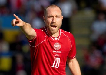 Otra vez el miedo: Christian Eriksen sufrió un nuevo colapso en una cancha de fútbol