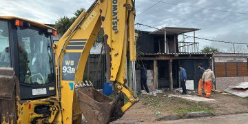Siguen las repercusiones: demuelen tres viviendas vinculadas a organización narco desarticulada en Maldonado