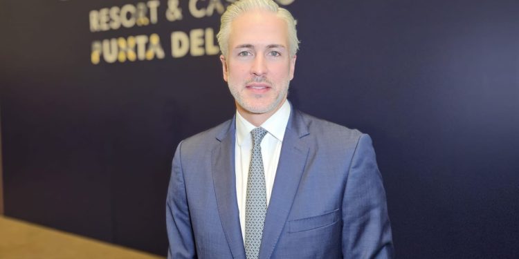 Cipriani destaca la formación de personal local y proyecta la creación de 1.200 empleos en Punta del Este