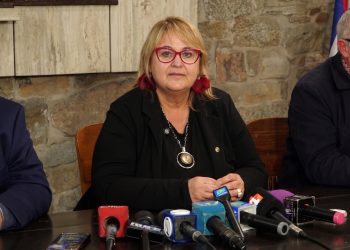 Sandra Lazo visitó Maldonado y destacó inversiones en defensa, educación militar y control del espacio aéreo