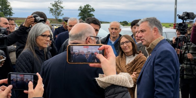 Etcheverry: “ El puente Paso del Guerrero mejorará la seguridad y el transporte de carga ”