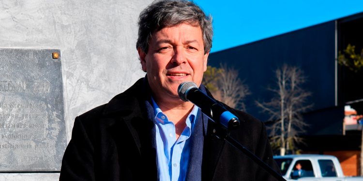 Federico Casaretto: No está en riesgo la institucionalidad, lo que hay es un gobierno sin rumbo