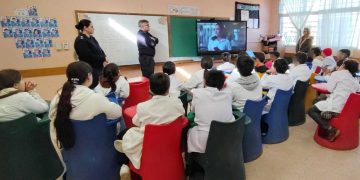 Policía de Maldonado refuerza la prevención digital y el autocuidado con charlas para escolares en La Capuera