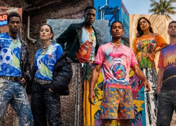 FIFA puso a la venta camisetas en homenaje mundial por 350 dólares