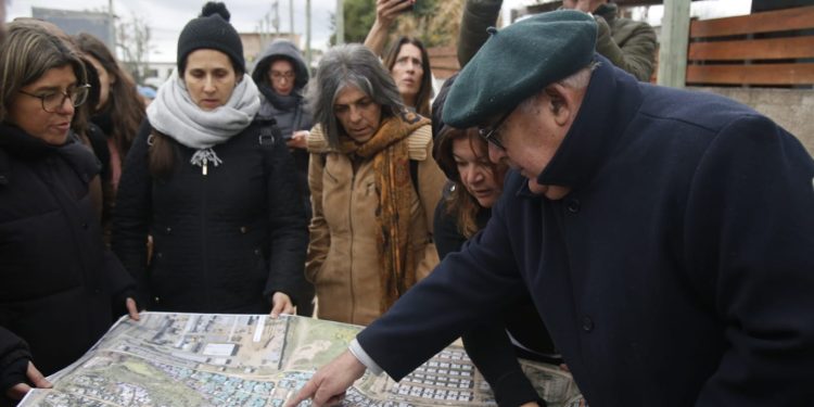 Los Eucaliptus; Más familias mejoran calidad de vida gracias a obra con fuerte inversión de la IDM y trabajo conjunto con MVOT